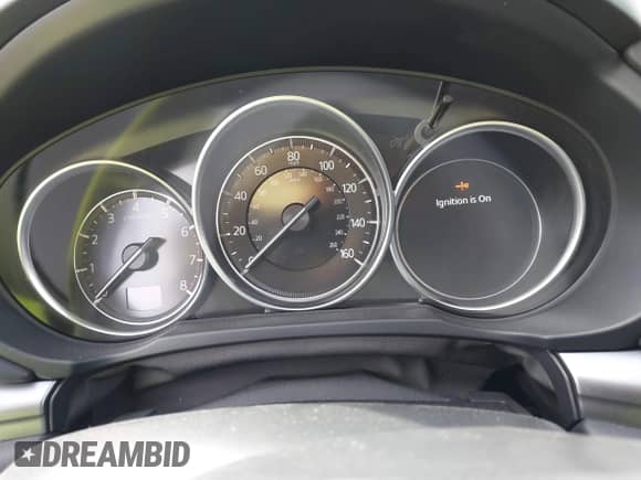 2025 Mazda CX-5 S Preferred z VIN JM3KFBCL5S0695658, wystawiony jako IAAI lot #43301142 z przebiegiem Nie podano mil oraz . Historia ofert i sprzedaży dostępna na DreamBid. Obrazek 7.