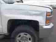 2019 Chevrolet Silverado 2500HD Work Truck z VIN 1GC1KREG3KF188506, wystawiony jako IAAI lot #43557496 z przebiegiem 97 430 mil mil oraz . Historia ofert i sprzedaży dostępna na DreamBid. Obrazek 6.