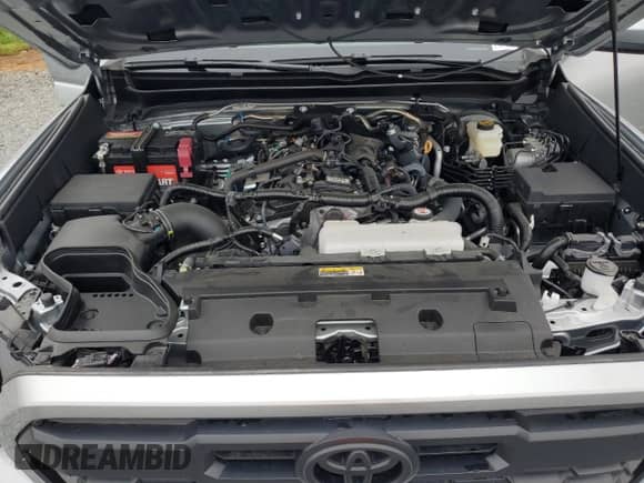 2024 Toyota Tacoma SR5 with VIN 3TYLB5JN8RT060119, listed as a Copart auction lot 83873505 with 25 mi miles and Salvage title. Bid and sale history available at DreamBid. Image 11.