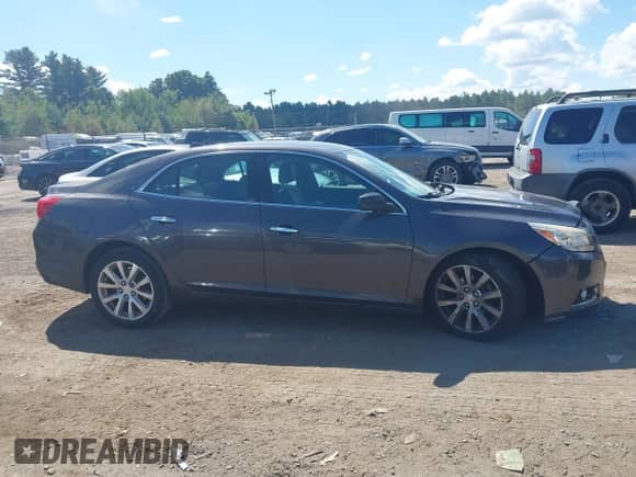 2013 Chevrolet Malibu LTZ с VIN 1G11H5SA1DF278983, выставлен на аукционе IAAI как лот 43135615 с пробегом 140 318 миль миль и . История ставок и продаж доступна на DreamBid. Изображение 13.