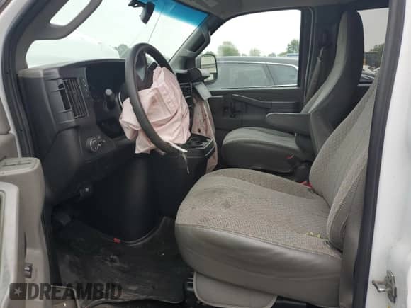 2017 Chevrolet Express Passenger LT с VIN 1GAZGPFFXH1175877, выставлен на аукционе Copart как лот 56823505 с пробегом Не указан миль и Списание • Salvage title. История ставок и продаж доступна на DreamBid. Изображение 7.