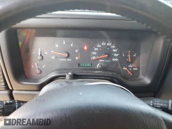 2003 Jeep Wrangler Rubicon с VIN 1J4FA69S23P310588, выставлен на аукционе Copart как лот 66919775 с пробегом 106 685 миль миль и Списание • Salvage title. История ставок и продаж доступна на DreamBid. Изображение 9.