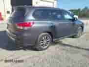 2014 Nissan Pathfinder SV z VIN 5N1AR2MN4EC654030, wystawiony jako IAAI lot #41797650 z przebiegiem 129 731 mil mil oraz . Historia ofert i sprzedaży dostępna na DreamBid. Obrazek 4.