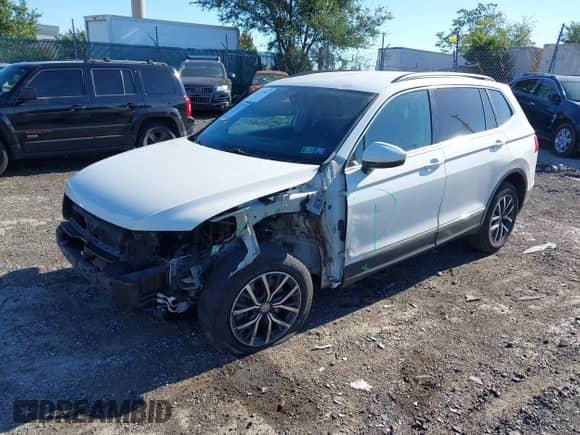 2020 Volkswagen Tiguan SE с VIN 3VV2B7AX1LM092505, выставлен на аукционе IAAI как лот 43377977 с пробегом 83 072 миль миль и . История ставок и продаж доступна на DreamBid. Изображение 18.