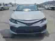 2023 Toyota Camry LE z VIN 4T1C11AK1PU184167, wystawiony jako Copart lot #63689135 z przebiegiem 42 134 mil mil oraz Szkoda całkowita • Salvage title. Historia ofert i sprzedaży dostępna na DreamBid. Obrazek 5.