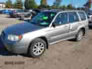 2007 Subaru Forester X with VIN JF1SG65677H742224, listed as a IAAI auction lot 43475675 with 185,988 mi miles and . Bid and sale history available at DreamBid. Image 2.