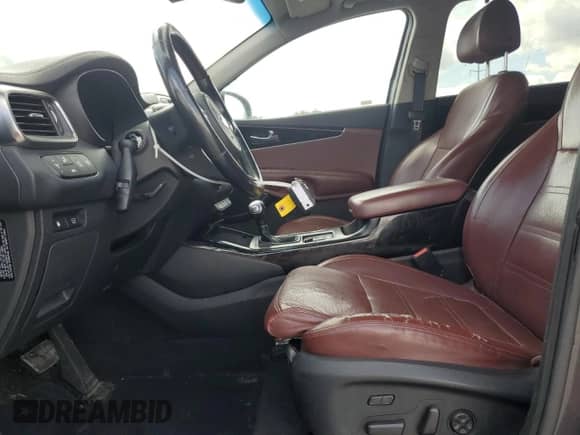 2018 Kia Sorento SX z VIN 5XYPKDA51JG422719, wystawiony jako Copart lot #71112245 z przebiegiem 154 000 mil mil oraz Czysty tytuł • Clean title. Historia ofert i sprzedaży dostępna na DreamBid. Obrazek 7.