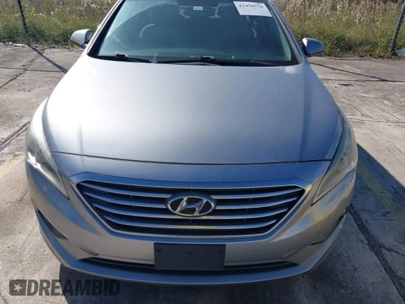 2015 Hyundai Sonata SE с VIN 5NPE24AF0FH227775, выставлен на аукционе IAAI как лот 43458156 с пробегом 119 109 миль миль и . История ставок и продаж доступна на DreamBid. Изображение 6.