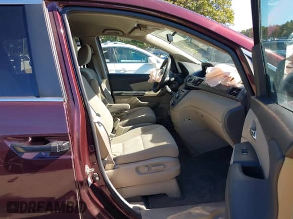 2014 Honda Odyssey LX with VIN 5FNRL5H2XEB059826, listed as a IAAI auction lot 43448763 with 154,540 mi miles and . Bid and sale history available at DreamBid. Image 5.