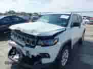 2025 Jeep Compass Sport z VIN 3C4NJDAN9ST516030, wystawiony jako IAAI lot #41471666 z przebiegiem 2 094 mil mil oraz . Historia ofert i sprzedaży dostępna na DreamBid. Obrazek 18.