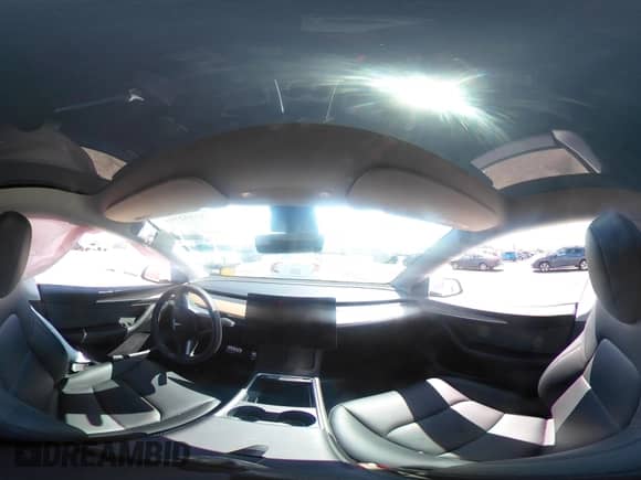 2023 Tesla Model Y Long Range z VIN 7SAYGDEE9PA081036, wystawiony jako IAAI lot #43151161 z przebiegiem 49 637 mil mil oraz . Historia ofert i sprzedaży dostępna na DreamBid. Obrazek 18.