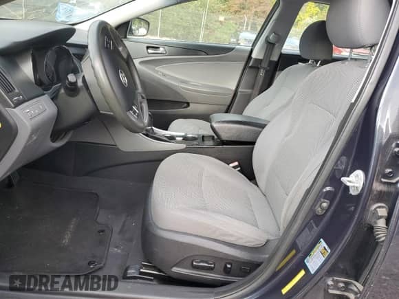 2013 Hyundai Sonata GLS with VIN 5NPEB4AC6DH575423, listed as a Copart auction lot 87028235 with Not provided miles and Salvage title. Bid and sale history available at DreamBid. Image 7.