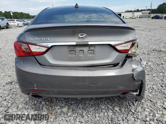 2012 Hyundai Sonata SE z VIN 5NPEC4AC7CH480588, wystawiony jako Copart lot #71114035 z przebiegiem 182 328 mil mil oraz Szkoda całkowita • Salvage title. Historia ofert i sprzedaży dostępna na DreamBid. Obrazek 6.