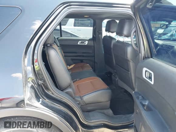 2011 Ford Explorer Limited with VIN 1FMHK8F8XBGA51102, listed as a IAAI auction lot 43050105 with 140,589 mi miles and . Bid and sale history available at DreamBid. Image 8.