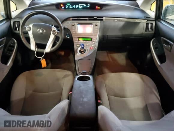 2015 Toyota Prius Advanced z VIN JTDKN3DP3F3074815, wystawiony jako Copart lot #64693265 z przebiegiem 103 228 mil mil oraz Szkoda całkowita • Salvage title. Historia ofert i sprzedaży dostępna na DreamBid. Obrazek 8.