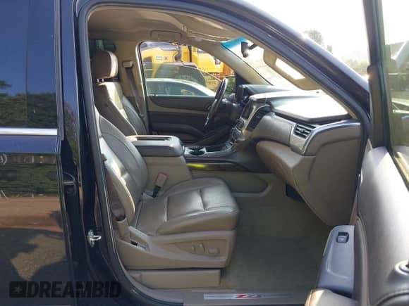 2017 Chevrolet Suburban LT с VIN 1GNSKHKC0HR199980, выставлен на аукционе IAAI как лот 42551849 с пробегом 145 340 миль миль и . История ставок и продаж доступна на DreamBid. Изображение 5.