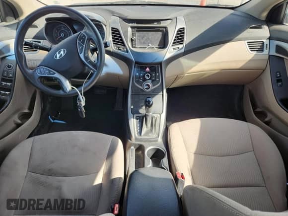 2016 Hyundai Elantra SE z VIN 5NPDH4AE1GH672836, wystawiony jako Copart lot #82008225 z przebiegiem 74 177 mil mil oraz Szkoda całkowita • Salvage title. Historia ofert i sprzedaży dostępna na DreamBid. Obrazek 8.