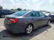 2014 Toyota Camry L z VIN 4T1BF1FK9EU324324, wystawiony jako IAAI lot #43235190 z przebiegiem 132 269 mil mil oraz . Historia ofert i sprzedaży dostępna na DreamBid. Obrazek 4.