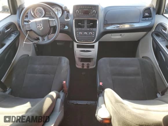 2015 Dodge Grand Caravan American Value z VIN 2C4RDGBG5FR681334, wystawiony jako Copart lot #85164995 z przebiegiem 121 413 mil mil oraz Szkoda całkowita • Salvage title. Historia ofert i sprzedaży dostępna na DreamBid. Obrazek 8.