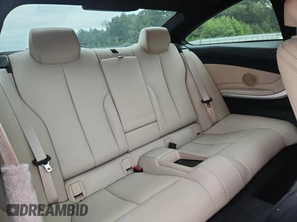 2016 BMW 4 Series 428i с VIN WBA3N7C55GK227257, выставлен на аукционе Copart как лот 71792155 с пробегом 53 212 миль миль и Списание • Salvage title. История ставок и продаж доступна на DreamBid. Изображение 10.