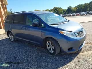 2015 Toyota Sienna LE with VIN 5TDKK3DC4FS574213, listed as a IAAI auction lot 43499386 with 205,058 mi miles and . Bid and sale history available at DreamBid. Image 1.