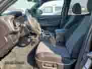2023 Toyota Tacoma SR5 z VIN 3TMDZ5BN8PM164276, wystawiony jako Copart lot #71897075 z przebiegiem 10 600 mil mil oraz Czysty tytuł • Clean title. Historia ofert i sprzedaży dostępna na DreamBid. Obrazek 7.