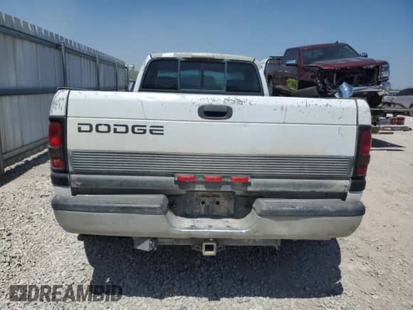 1996 Dodge RAM with VIN 1B7MC36W8TS573260, listed as a Copart auction lot 67555195 with 197,379 mi miles and Salvage title. Bid and sale history available at DreamBid. Image 6.