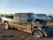 2003 Chevrolet Silverado 2500HD LT z VIN 1GCHK29133E174723, wystawiony jako Copart lot #47583165 z przebiegiem Nie podano mil oraz Szkoda całkowita • Salvage title. Historia ofert i sprzedaży dostępna na DreamBid. Obrazek 4.