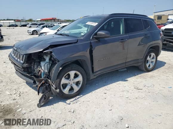 2021 Jeep Compass Latitude with VIN 3C4NJDBB2MT552035, listed as a Copart auction lot 69130975 with 105,058 mi miles and Salvage title. Bid and sale history available at DreamBid. Image 1.