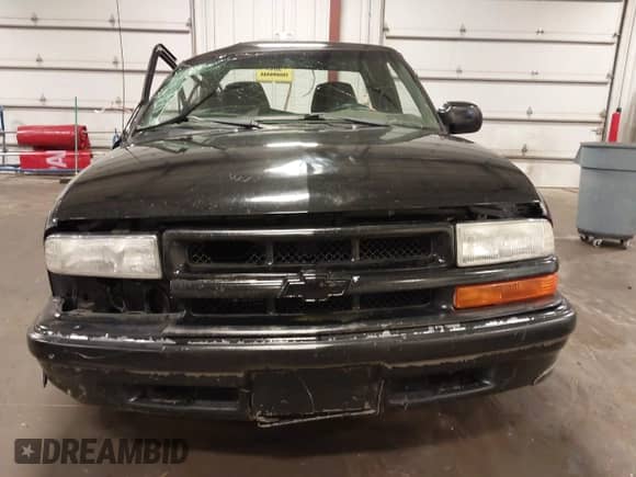 2000 Chevrolet S-10 LS с VIN 1GCCS19WXY8238763, выставлен на аукционе IAAI как лот 42509781 с пробегом 144 893 миль миль и . История ставок и продаж доступна на DreamBid. Изображение 13.
