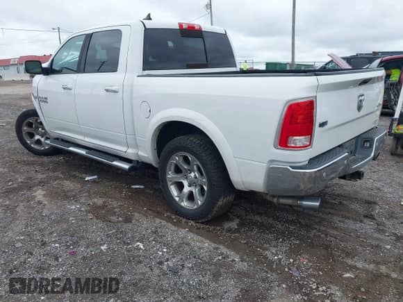 2017 Ram 1500 Laramie with VIN 1C6RR7NT9HS504109, listed as a IAAI auction lot 43395466 with 123,636 mi miles and . Bid and sale history available at DreamBid. Image 3.