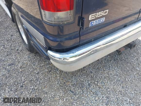 2002 Ford Econoline Cargo Recreational with VIN 1FDRE14W62HB28451, listed as a IAAI auction lot 42984132 with 99,232 mi miles and . Bid and sale history available at DreamBid. Image 16.