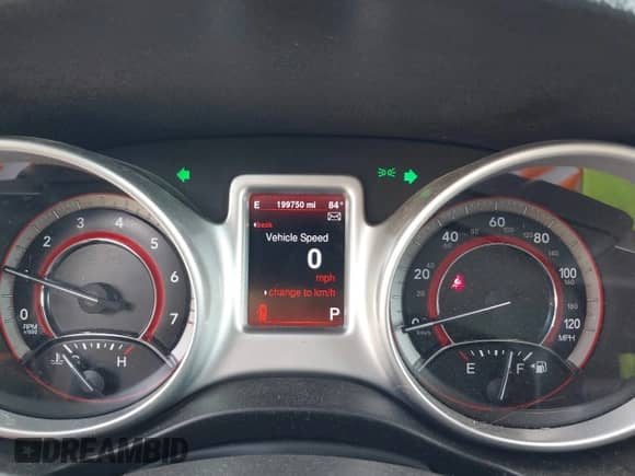 2014 Dodge Journey SXT with VIN 3C4PDCBG0ET141000, listed as a IAAI auction lot 43255379 with 199,750 mi miles and . Bid and sale history available at DreamBid. Image 7.