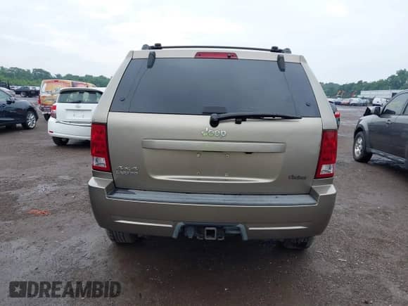 2006 Jeep Grand Cherokee Laredo z VIN 1J4HR48N46C259964, wystawiony jako IAAI lot #42698023 z przebiegiem 201 624 mil mil oraz . Historia ofert i sprzedaży dostępna na DreamBid. Obrazek 17.
