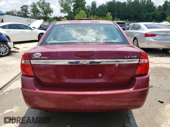 2004 Chevrolet Malibu LS z VIN 1G1ZT54894F100315, wystawiony jako Copart lot #62505214 z przebiegiem 240 884 mil mil oraz Nie do naprawy • Non repairable. Historia ofert i sprzedaży dostępna na DreamBid. Obrazek 6.