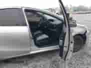 2015 Toyota Prius One z VIN JTDKDTB35F1577860, wystawiony jako IAAI lot #43206890 z przebiegiem 96 755 mil mil oraz . Historia ofert i sprzedaży dostępna na DreamBid. Obrazek 5.