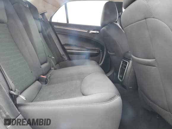 2020 Chrysler 300 Touring L с VIN 2C3CCAAG4LH230134, выставлен на аукционе Copart как лот 67633045 с пробегом 64 970 миль миль и Списание • Salvage title. История ставок и продаж доступна на DreamBid. Изображение 10.