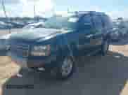 2009 Chevrolet Tahoe 2LT z VIN 1GNFK23099R242457, wystawiony jako IAAI lot #43250708 z przebiegiem 206 805 mil mil oraz . Historia ofert i sprzedaży dostępna na DreamBid. Obrazek 17.