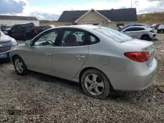 2010 Hyundai Elantra GLS с VIN KMHDU4AD1AU980553, выставлен на аукционе Copart как лот 82676205 с пробегом 48 161 миль миль и Списание • Salvage title. История ставок и продаж доступна на DreamBid. Изображение 2.