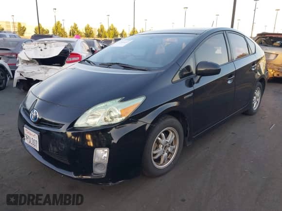 2011 Toyota Prius I with VIN JTDKN3DU0B0282152, listed as a IAAI auction lot 42916553 with 171,262 mi miles and . Bid and sale history available at DreamBid. Image 2.