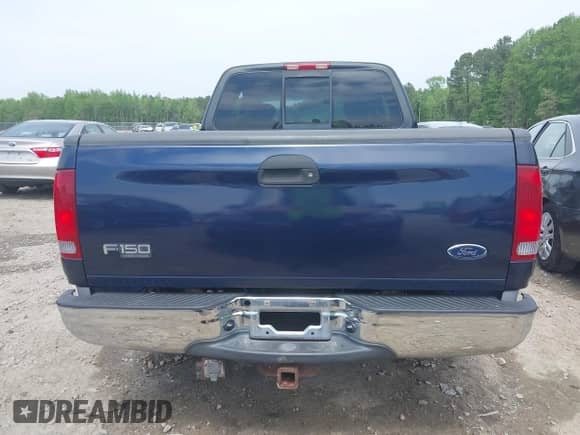 2004 Ford F-150 XL with VIN 2FTRX17W04CA70759, listed as a IAAI auction lot 39207158 with 287,864 mi miles and . Bid and sale history available at DreamBid. Image 16.