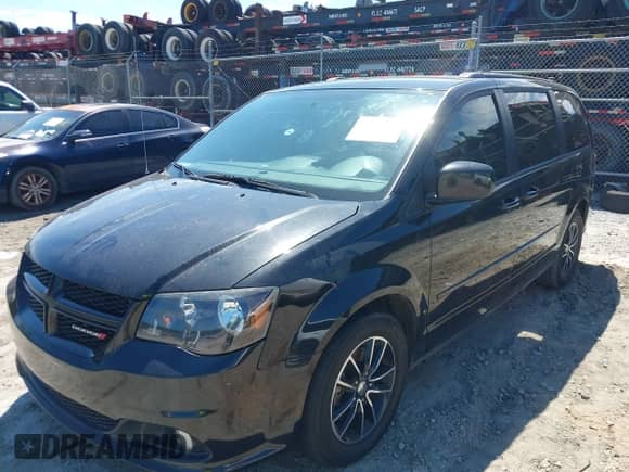 2016 Dodge Grand Caravan R/T with VIN 2C4RDGEG6GR249428, listed as a IAAI auction lot 43114455 with 101,989 mi miles and . Bid and sale history available at DreamBid. Image 18.