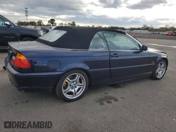 2001 BMW 3 Series 330Ci с VIN WBABS53401EV87980, выставлен на аукционе Copart как лот 82397555 с пробегом 116 348 миль миль и Списание • Salvage title. История ставок и продаж доступна на DreamBid. Изображение 3.