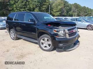 2019 Chevrolet Tahoe LT z VIN 1GNSKBKC0KR392652, wystawiony jako IAAI lot #43247964 z przebiegiem 45 218 mil mil oraz . Historia ofert i sprzedaży dostępna na DreamBid. Obrazek 1.