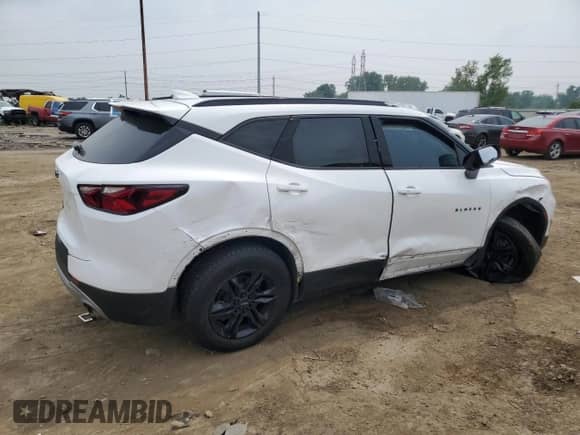 2021 Chevrolet Blazer LT z VIN 3GNKBBRA2MS505117, wystawiony jako Copart lot #67595055 z przebiegiem 92 957 mil mil oraz Nie do naprawy • Non repairable. Historia ofert i sprzedaży dostępna na DreamBid. Obrazek 3.