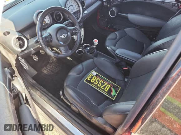 2012 MINI Hardtop S with VIN WMWSV3C56CTY25916, listed as a Copart auction lot 80962285 with 118,668 mi miles and Salvage title. Bid and sale history available at DreamBid. Image 7.