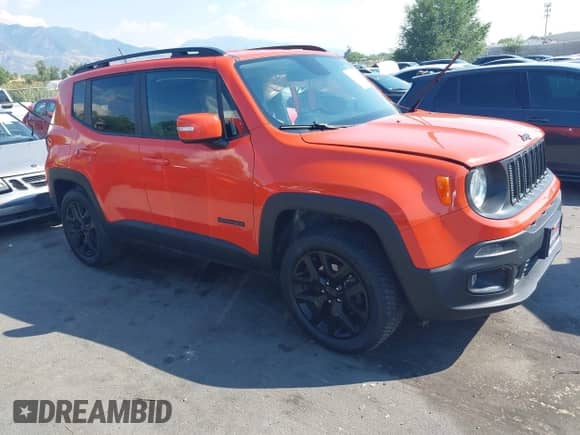 2017 Jeep Renegade Latitude with VIN ZACCJBBB6HPF27549, listed as a IAAI auction lot 43106137 with 102,105 mi miles and . Bid and sale history available at DreamBid. Image 1.