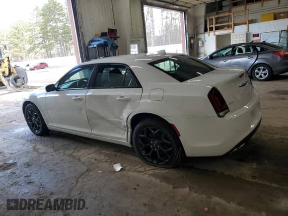 2020 Chrysler 300 S с VIN 2C3CCAGG9LH108912, выставлен на аукционе Copart как лот 53628705 с пробегом 63 420 миль миль и Списание • Salvage title. История ставок и продаж доступна на DreamBid. Изображение 2.