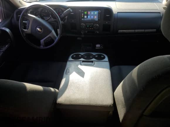 2013 Chevrolet Silverado 1500 LT with VIN 1GCRCSE05DZ290868, listed as a Copart auction lot 61392055 with 141,889 mi miles and Salvage title. Bid and sale history available at DreamBid. Image 8.