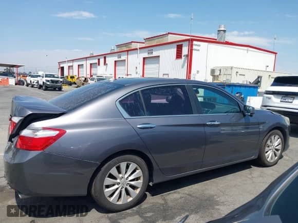 2015 Honda Accord EX-L with VIN 1HGCR2F89FA203453, listed as a IAAI auction lot 43130989 with 87,094 mi miles and . Bid and sale history available at DreamBid. Image 13.